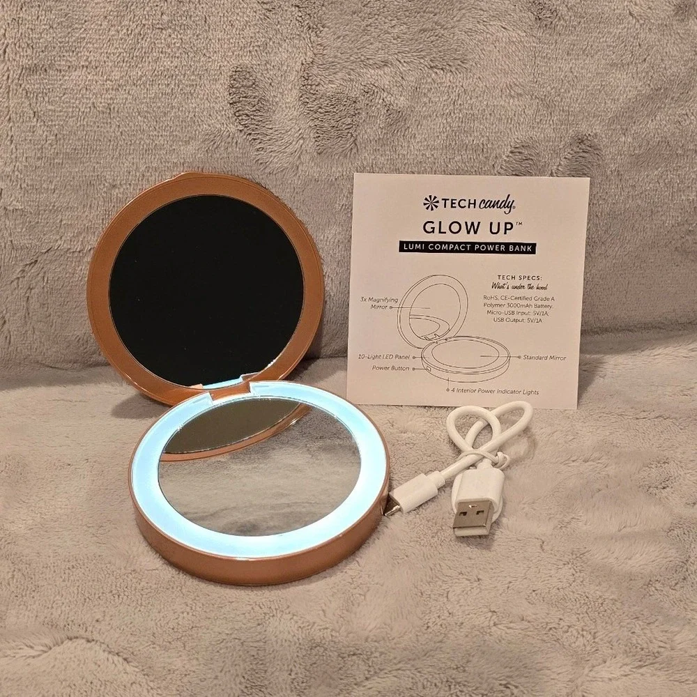 Tech Candy Glow Up Lumi Compact Power Bank Rose Gold 3000mAh LED Mirror